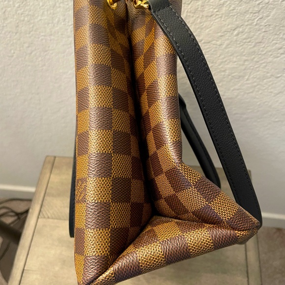 Louis Vuitton Riverside Bag (Dustbag Included) - Picture 2 of 13